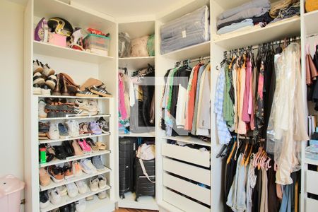 Quarto 2 de apartamento à venda com 2 quartos, 126m² em Vila California, São Paulo