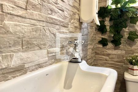 Lavabo de casa à venda com 5 quartos, 358m² em Indianópolis, São Paulo