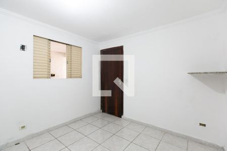 Suíte de casa à venda com 2 quartos, 143m² em Vila Carmosina, São Paulo