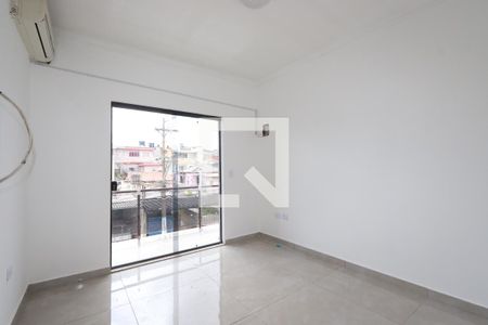 Suíte de casa para alugar com 4 quartos, 320m² em São Lucas, São Paulo