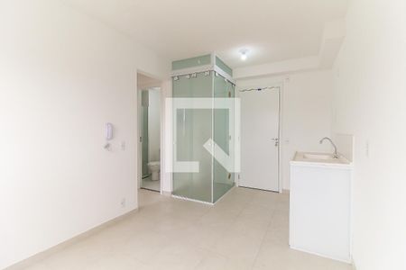Sala/Cozinha de apartamento para alugar com 2 quartos, 30m² em Colônia (zona Leste), São Paulo