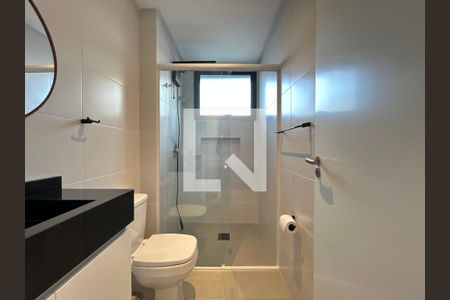 Banheiro Suíte  de apartamento para alugar com 1 quarto, 63m² em Centro, Florianópolis