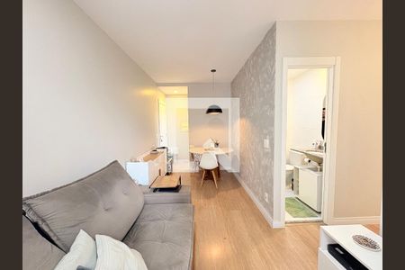 Sala de apartamento à venda com 3 quartos, 61m² em Parque Uniao, Jundiaí