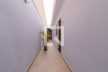 Corredor  de casa à venda com 2 quartos, 130m² em Vila Medeiros, São Paulo