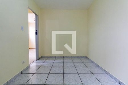 Quarto 1 de apartamento para alugar com 2 quartos, 56m² em Vila Sílvia, São Paulo