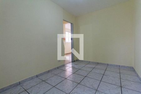 Quarto 1 de apartamento para alugar com 2 quartos, 56m² em Vila Sílvia, São Paulo