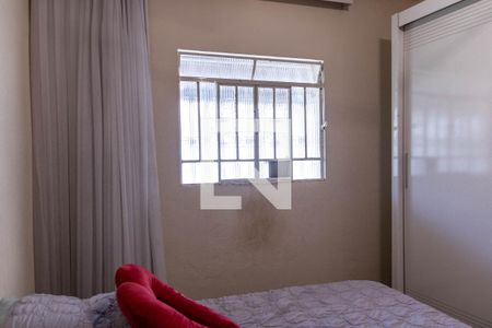 Quarto 1 de casa para alugar com 3 quartos, 174m² em Palmeiras, Belo Horizonte