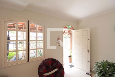 Sala de casa para alugar com 3 quartos, 154m² em Céu Azul, Belo Horizonte