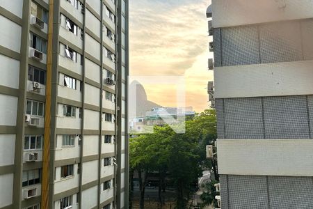 Quarto 1 de apartamento para alugar com 3 quartos, 101m² em Leblon, Rio de Janeiro