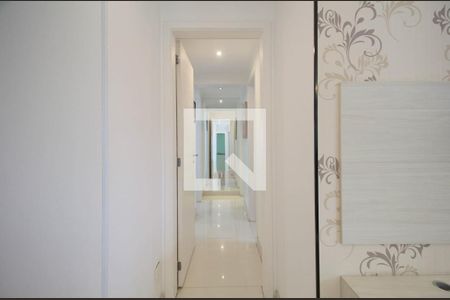 Corredor de apartamento para alugar com 3 quartos, 90m² em Vila Andrade, São Paulo