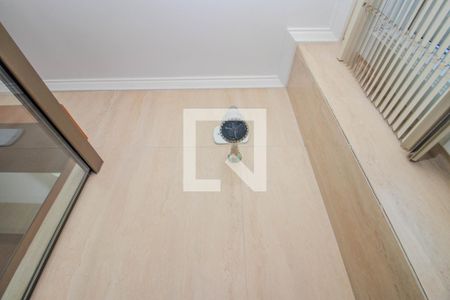 Banheiro da Suíte de apartamento para alugar com 2 quartos, 176m² em Jardim Lindóia, Porto Alegre