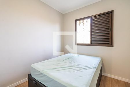 Quarto 2 de apartamento à venda com 3 quartos, 75m² em Alphaville Industrial, Barueri