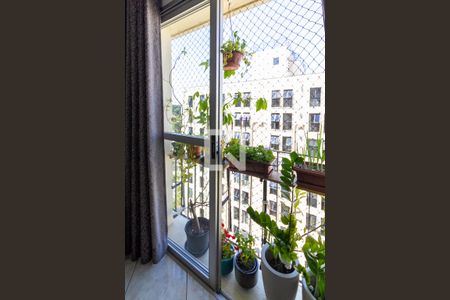 Sala de Estar de apartamento à venda com 3 quartos, 92m² em Jardim Marajoara, São Paulo