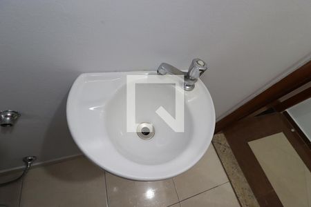 Lavabo de casa para alugar com 3 quartos, 128m² em Jardim, Santo André