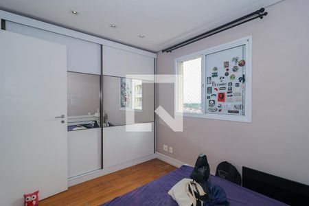 Suíte de apartamento para alugar com 3 quartos, 70m² em Jardim Maria Rosa, Taboão da Serra