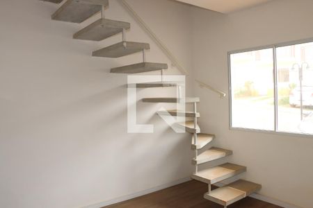 Sala/Cozinha de casa de condomínio para alugar com 2 quartos, 80m² em Chácara Ondas Verdes, Cotia