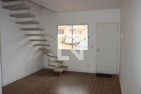 Sala/Cozinha de casa de condomínio para alugar com 2 quartos, 80m² em Chácara Ondas Verdes, Cotia