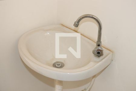 Lavabo de casa de condomínio para alugar com 2 quartos, 80m² em Chácara Ondas Verdes, Cotia