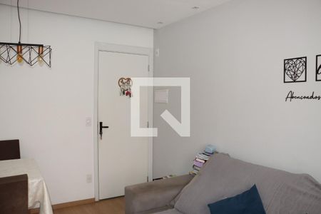 Sala de apartamento para alugar com 2 quartos, 45m² em Petrópolis, Cotia