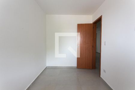 Quarto 2 de apartamento para alugar com 2 quartos, 42m² em Vila Esperança, São Paulo