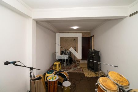 Quarto 1 de casa para alugar com 2 quartos, 500m² em Vila Mendes, São Paulo