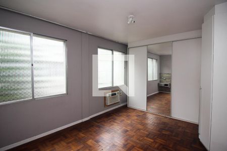 Quarto 1 de apartamento à venda com 2 quartos, 58m² em Menino Deus, Porto Alegre