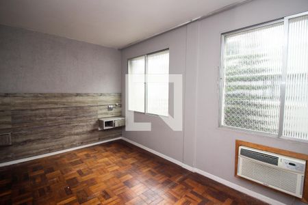 Quarto 1 de apartamento à venda com 2 quartos, 58m² em Menino Deus, Porto Alegre