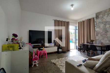 Sala de casa de condomínio para alugar com 3 quartos, 232m² em Freguesia (jacarepaguá), Rio de Janeiro