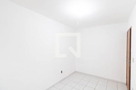 Quarto 1 de apartamento para alugar com 2 quartos, 55m² em Campo Grande, Rio de Janeiro