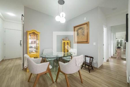 Sala de apartamento à venda com 3 quartos, 75m² em Campo Belo, São Paulo