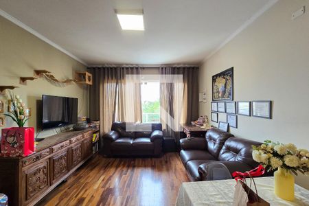 Casa 1 - Sala de casa à venda com 6 quartos, 200m² em Ferrazópolis, São Bernardo do Campo