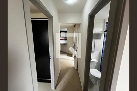 Corredor de apartamento à venda com 2 quartos, 56m² em Vila Bela Vista (zona Norte), São Paulo