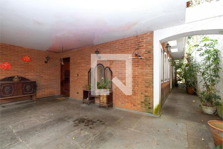 Casa à venda com 3 quartos, 325m² em Campo Belo, São Paulo