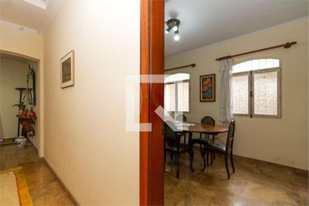 Casa à venda com 3 quartos, 325m² em Campo Belo, São Paulo