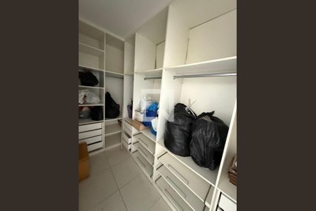 Casa à venda com 3 quartos, 180m² em Vargem Pequena, Rio de Janeiro