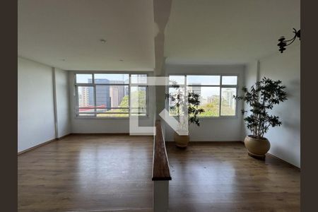 Apartamento à venda com 2 quartos, 189m² em Cerqueira César, São Paulo