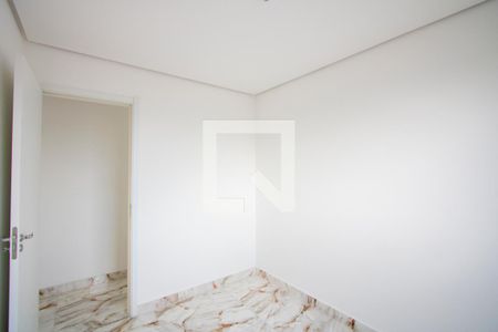 Quarto 2 de apartamento para alugar com 2 quartos, 44m² em Parque Sao Vicente, Santo André