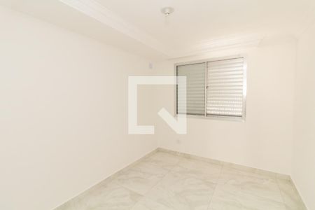 Quarto 2 de apartamento para alugar com 2 quartos, 42m² em Conjunto Habitacional Fazenda do Carmo, São Paulo