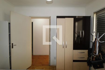 Quarto 1 de apartamento à venda com 4 quartos, 97m² em Floresta, Porto Alegre