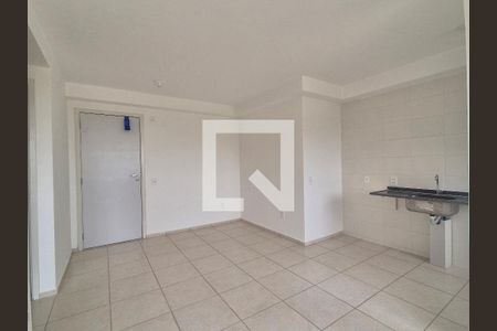 Sala de apartamento para alugar com 2 quartos, 44m² em Barra Olímpica, Rio de Janeiro