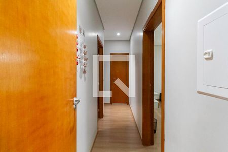 Corredor de casa à venda com 3 quartos, 260m² em Alto Caiçaras, Belo Horizonte