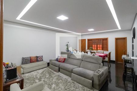 Sala de casa à venda com 3 quartos, 260m² em Alto Caiçaras, Belo Horizonte