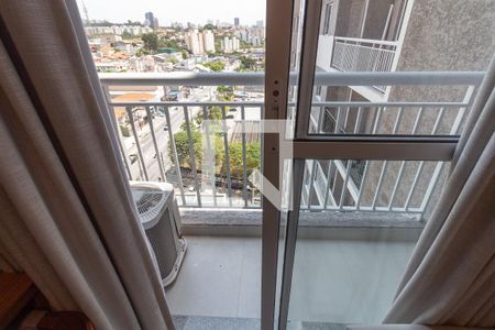 Varanda da Sala /Cozinha de apartamento para alugar com 1 quarto, 25m² em Vila Butantã, São Paulo