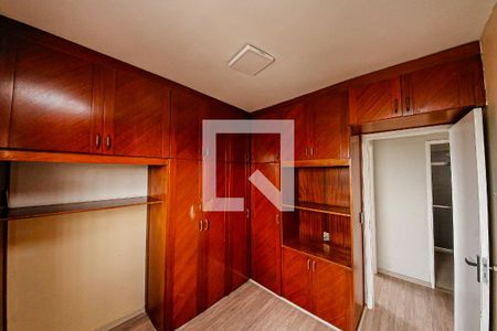 Quarto 1 de apartamento para alugar com 3 quartos, 72m² em Vila Diva (zona Leste), São Paulo