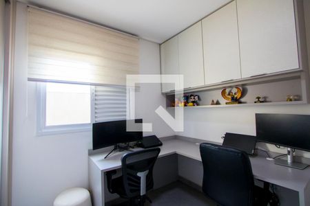 Quarto de apartamento à venda com 2 quartos, 107m² em Vila Pires, Santo André