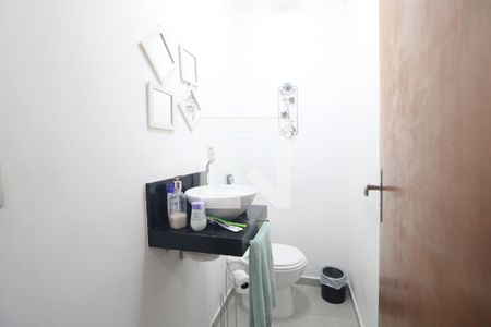 Lavabo de casa à venda com 5 quartos, 212m² em Jardim Ubirajara, São Paulo