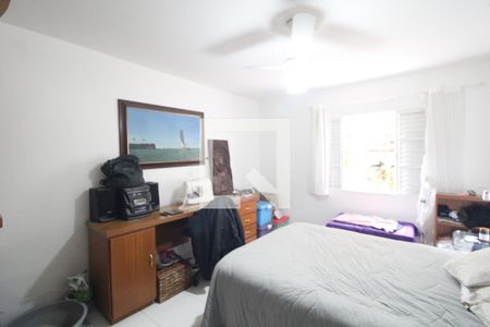 Quarto 1 de casa à venda com 5 quartos, 212m² em Jardim Ubirajara, São Paulo