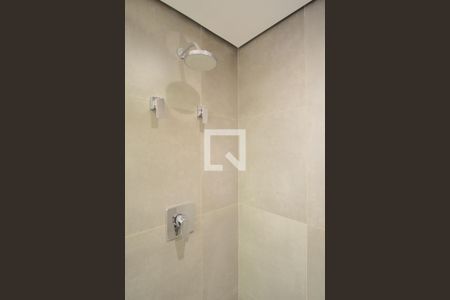 Banheiro de kitnet/studio para alugar com 1 quarto, 38m² em Vila Gomes Cardim, São Paulo