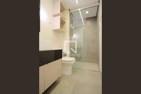 Banheiro de kitnet/studio para alugar com 1 quarto, 38m² em Vila Gomes Cardim, São Paulo