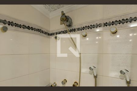 Apartamento para alugar com 4 quartos, 235m² em Moema, São Paulo